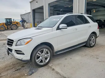 2015 Mercedes-Benz M-Class 4JGDA0EB7FA511888
