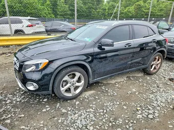 2018 Mercedes-Benz GLA-Class WDCTG4EB2JJ458476