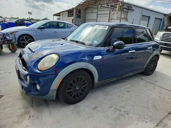 2016 Mini Cooper WMWXU3C51G2B63069