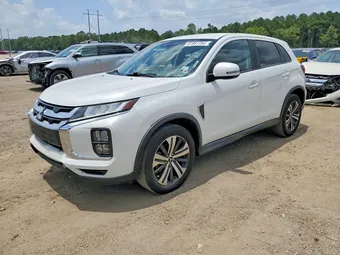2021 Mitsubishi Outlander JA4ARUAU9MU022705