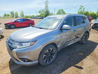 2018 Mitsubishi Outlander JA4J24A58JZ607240