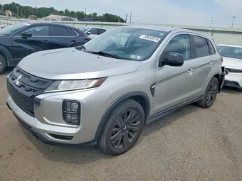 2022 Mitsubishi Outlander JA4ARUAUXNU008166