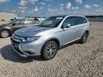 2016 Mitsubishi Outlander JA4AD3A34GZ011912