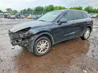 2016 Porsche Cayenne WP1AA2A20GLA09477