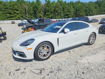 2018 Porsche Panamera WP0AA2A74JL119601