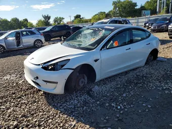 2022 Tesla Model 3 5YJ3E1EB0NF180541