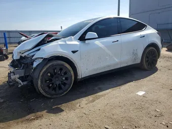 2021 Tesla Model Y Long 5YJYGDEE6MF294571