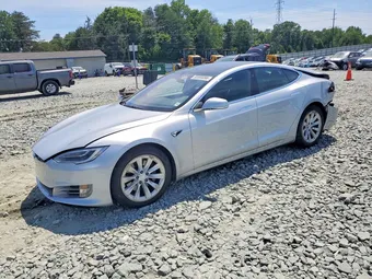 2017 Tesla Model S 5YJSA1E20HF199716