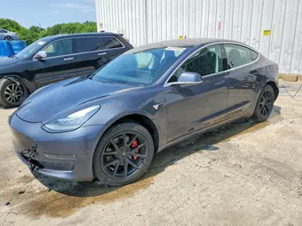 2018 Tesla Model 3 5YJ3E1EA4JF028134