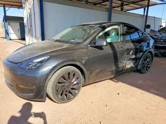 2024 Tesla Model Y 7SAYGDEF7RF020072 Lot 58318646