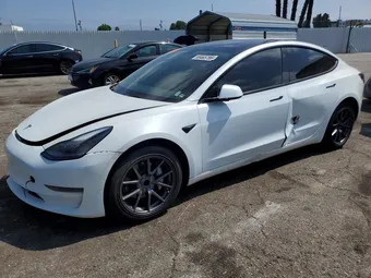 2022 Tesla Model 3 5YJ3E1EA3NF332092