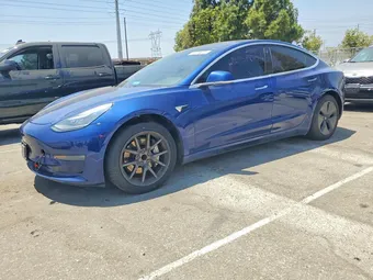 2019 Tesla Model 3 5YJ3E1EA9KF400732