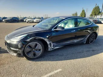 2019 Tesla Model 3 5YJ3E1EAXKF301627