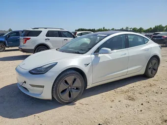 2018 Tesla Model 3 5YJ3E1EA1JF014790