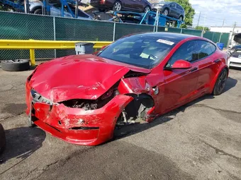 2022 Tesla Model S 5YJSA1E52NF487971