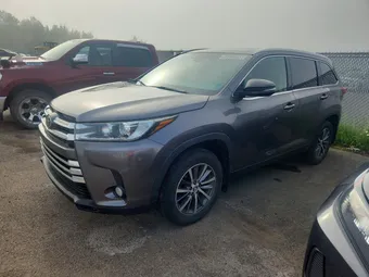 2019 Toyota Highlander 5TDJZRFH7KS595182 Lot 85615985