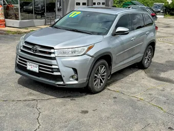 2017 Toyota Highlander 5TDJZRFHXHS398290