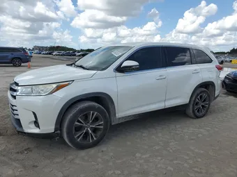 2019 Toyota Highlander 5TDZARFH7KS052277