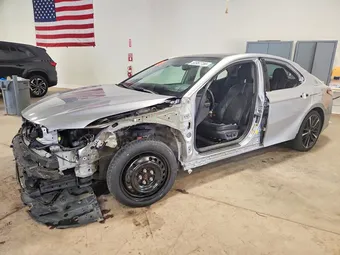 2019 Toyota Camry 4T1B61HK9KU738969 Lot 60967756