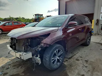 2018 Toyota Highlander 5TDZZRFH9JS247126