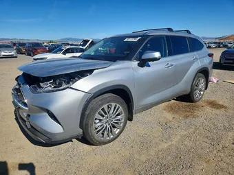 2023 Toyota Highlander 5TDEBRCH2PS594300