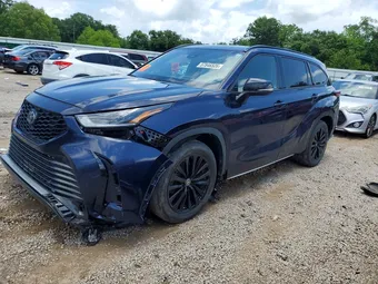 2024 Toyota Highlander 5TDKDRAH7RS527954