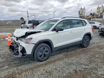 2025 Volkswagen Taos 3VV5C7B29SM052880
