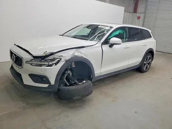 2025 Volvo V60 YV4L12WK6S2146776
