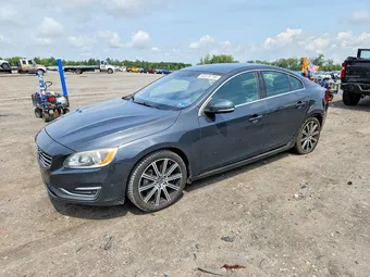 2015 Volvo S60 YV149MFK5F1343312