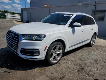 2019 Audi Q7 WA1VAAF71KD008434