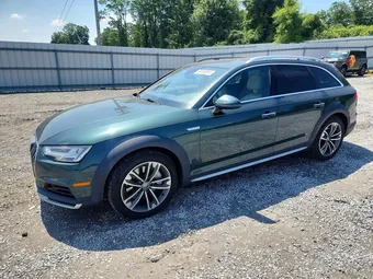 2017 Audi A4 WA18NAF44HA061792