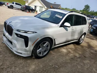 2025 BMW X7 5UX43EM08S9W69548