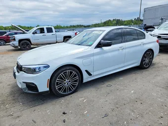 2018 BMW 5 Series WBAJA9C52JB033968