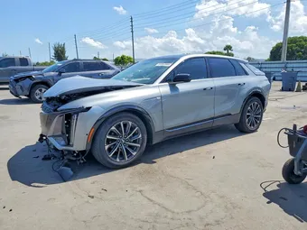 2025 Cadillac Lyriq 1GYKPURK6SZ301770