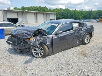 2015 Chrysler 300 2C3CCAAGXFH828796