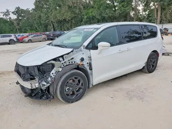 2022 Chrysler Pacifica Hybrid 2C4RC1S73NR187245