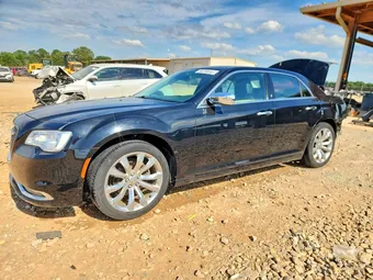 2018 Chrysler 300C 2C3CCAEG1JH136946