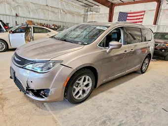 2017 Chrysler Pacifica 2C4RC1EG1HR669048 Lot 57547606