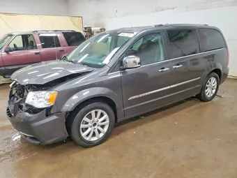 2015 Chrysler Town & Country 2C4RC1GG8FR655657