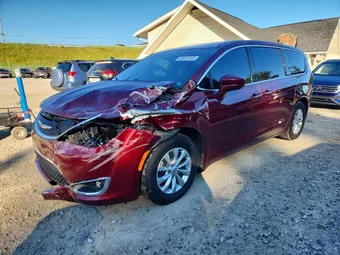 2018 Chrysler Pacifica 2C4RC1FG0JR117884 Lot 62927346