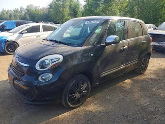 2015 Fiat 500L ZFBCFACH0FZ034255