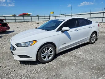 2018 Ford Fusion 3FA6P0LU2JR235110