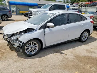 2016 Ford Focus 1FADP3F27GL320163