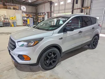 2019 Ford Escape 1FMCU0F71KUA95861