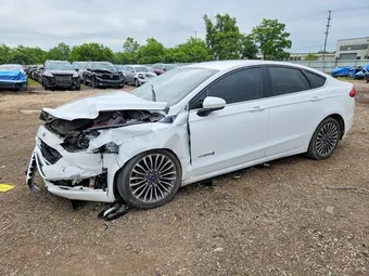 2018 Ford Fusion 3FA6P0LU3JR160501