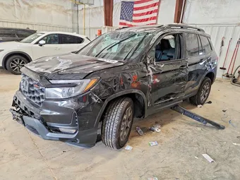 2023 Honda Passport 5FNYF8H68PB020341