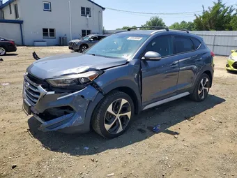 2017 Hyundai Tucson KM8J3CA26HU416258