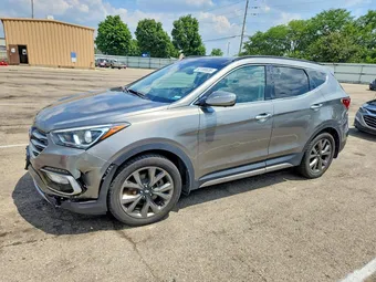 2018 Hyundai Santa Fe 5XYZWDLA5JG506873