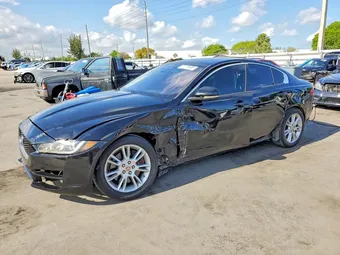 2017 Jaguar XE SAJAD4BG8HA969112