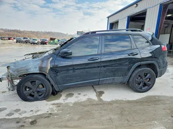 2023 Jeep Cherokee 1C4PJMMB5PD108308